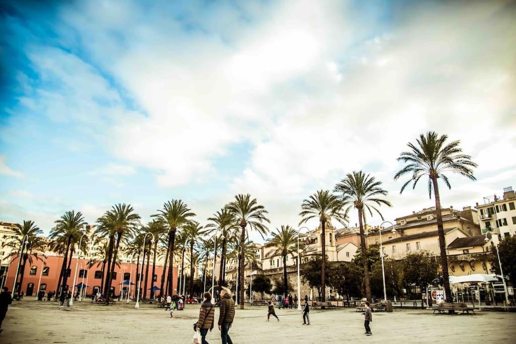 La Finestra Sul Cielo Del Porto Antico Di Genovaアパートメント エクステリア 写真